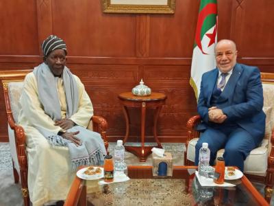 Belmehdi reçoit le Khalife général de la Fayda Tidjaniya au Sénégal   