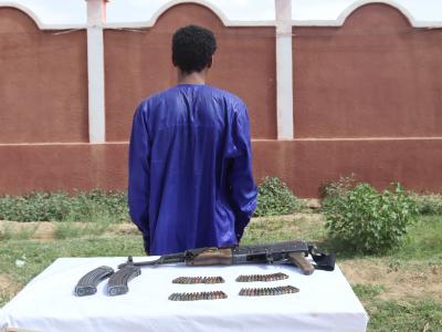 الجيش الوطني الشعبي : إرهابي يسلم نفسه للسلطات العسكرية ببرج باجي مختار 