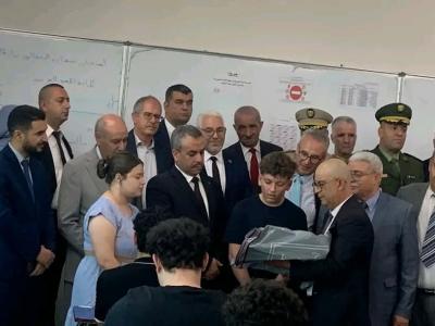 سعداوي يعطي إشارة انطلاق امتحان شهادة البكالوريا من ولاية  تيزي وزو 