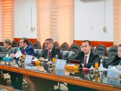 اللجنة الجمركية المشتركة الجزائرية-الليبية تجتمع بطرابلس