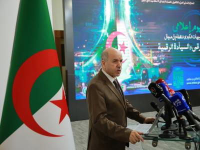 مشاريع رقمية جديدة بقطاع العمل 