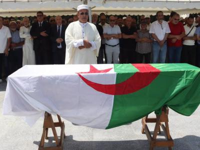 جنازة