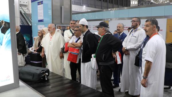 Arrivée du premier groupe de hadjis algériens à Médine