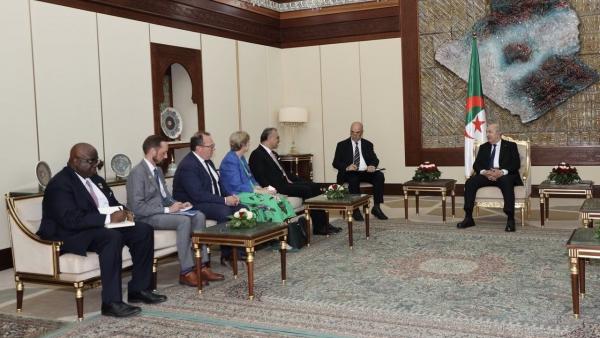 Le président de la République reçoit le haut conseiller du président américain pour l'Afrique, les affaires arabes et le Moyen-Orient