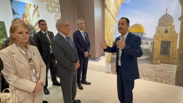 الوزير الأول نذير العرباوي 