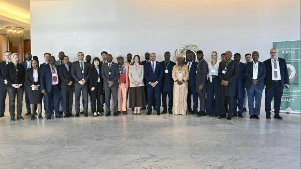 الجزائر  مكافحة الإرهاب 