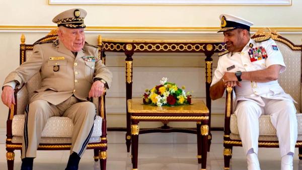 Arrivée du Général d'Armée Saïd Chanegriha à Mascate au Sultanat d'Oman pour une visite officielle