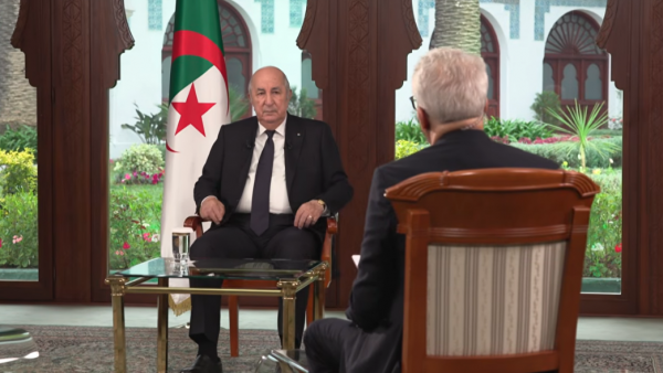 حرية التعبير مضمونة في الجزائر