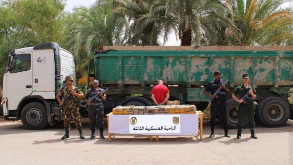 /محاربة الجريمة المنظمة العابرة للحدود / ضبط 270.65 كلغ من الكوكايين