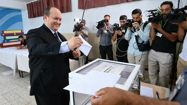 سيفي غريب