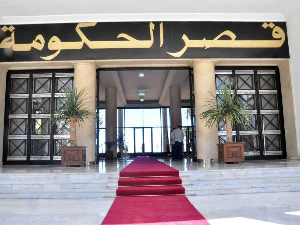 الوزير الاول ايمن بن عبد الرحمان