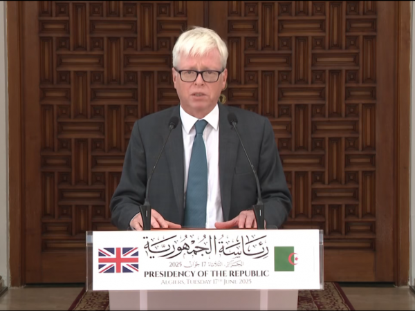 جيمس روبرت ستيفان داونر