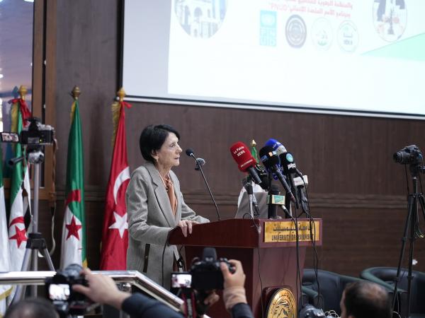 ليلى عسلاوي