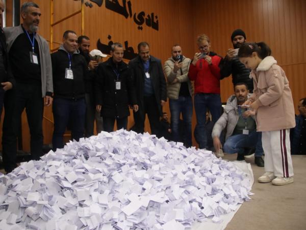 إجراء قرعة الحج عبر مختلف بلديات الوطن