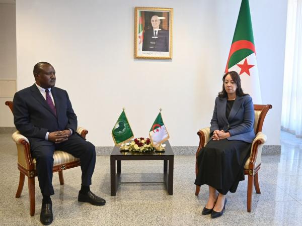 منصوري مع رئيس البرلمان الإفريقي