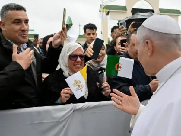 زيارة بابا الفاتيكان