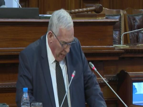 المصادقة على نص قانون تجريم الاستعمار الفرنسي في الجزائر